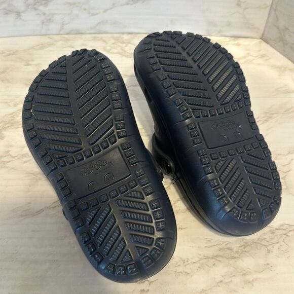 Crocs jibbets Christmas Santa theme sandals clogs shoes size 11 - Picture 7 of 8